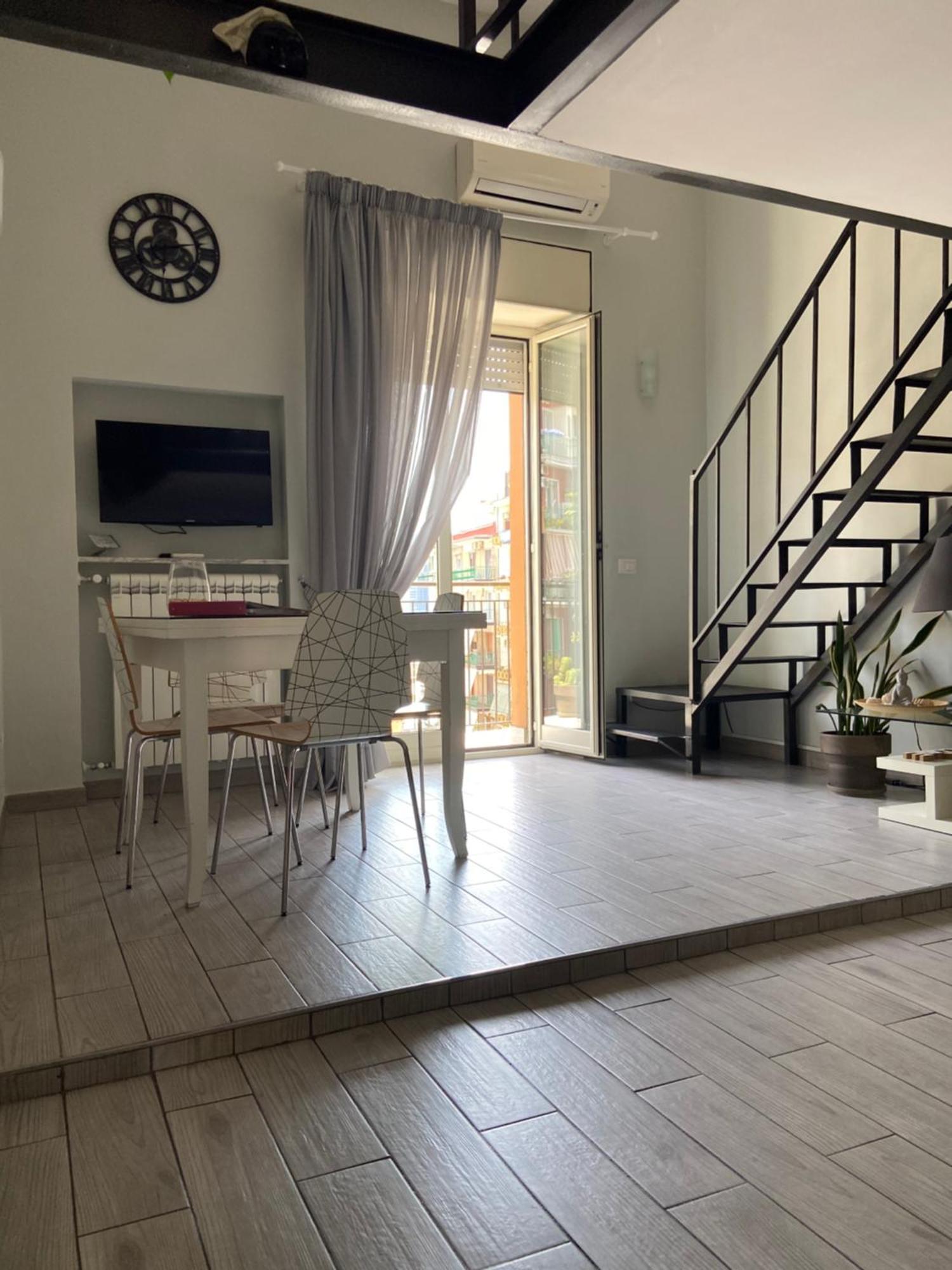 Apartment Welcome Home 2 Наполи Екстериор снимка