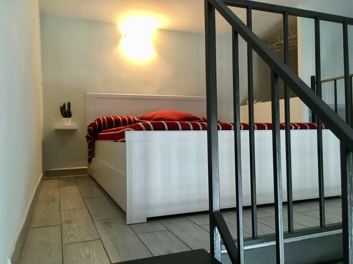 Apartment Welcome Home 2 Наполи Екстериор снимка